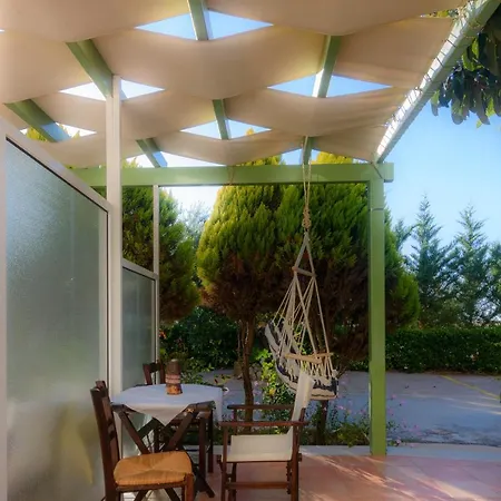 Garden Retreat - Sunny Master * Kyparissia